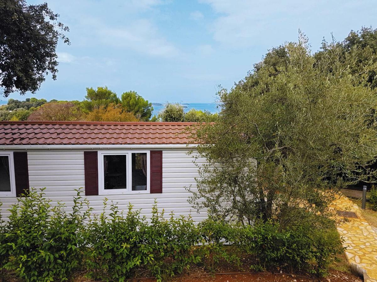 Victoria Mobilehome In Orsera Camping Resort Kültér fotó