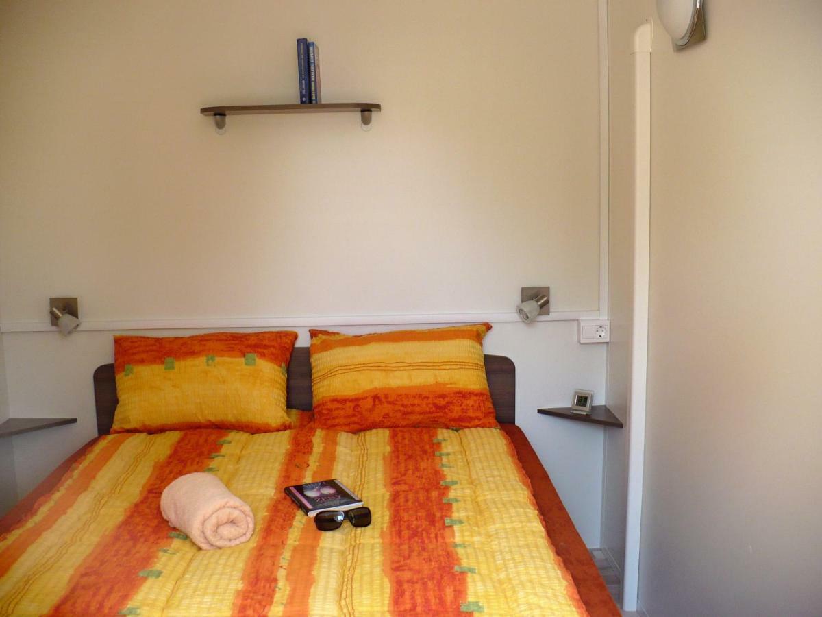 Victoria Mobilehome In Orsera Camping Resort Kültér fotó